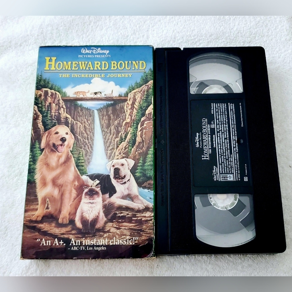 Homeward Bound: The Incedible Journey VHS Tape Disney 1993